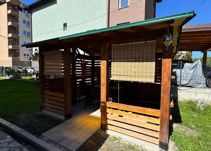 L\'S Apartment